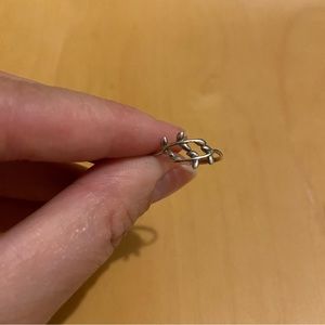 Leaf and Vine Ring